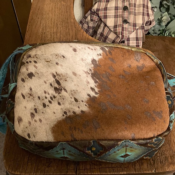 Merrick’s Custom Leather Handbags - Merrick’s Custom Leather Acid Wash HOH/Leather Bum Bag NWOT